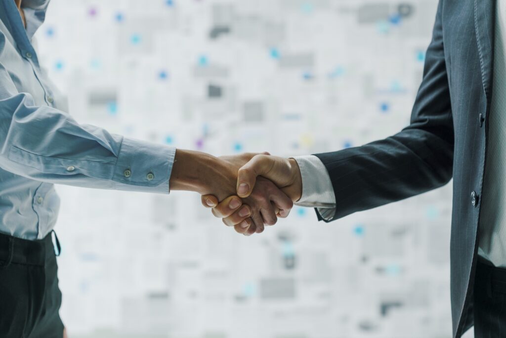 Business Partnership Agreement | Professional Handshake Partnership